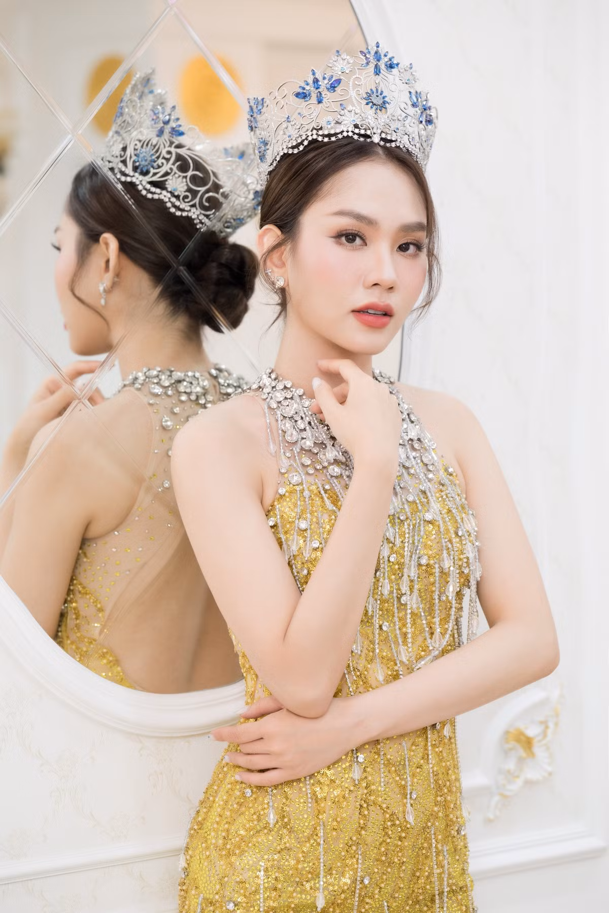 Nhan sắc đời thường của dàn Hoa hậu, Á hậu làm BTV tại VTV - Hình 5 Nhan sac doi thuong cua dan Hoa hau, A hau lam BTV tai VTV-Hinh-5