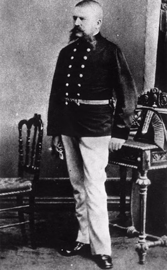 Tên của cha Hitler là Alois Schicklgruber, nhưng y đổi cách gọi tên ông thành Alois Hitler vào năm 1876. Ảnh: Getty.