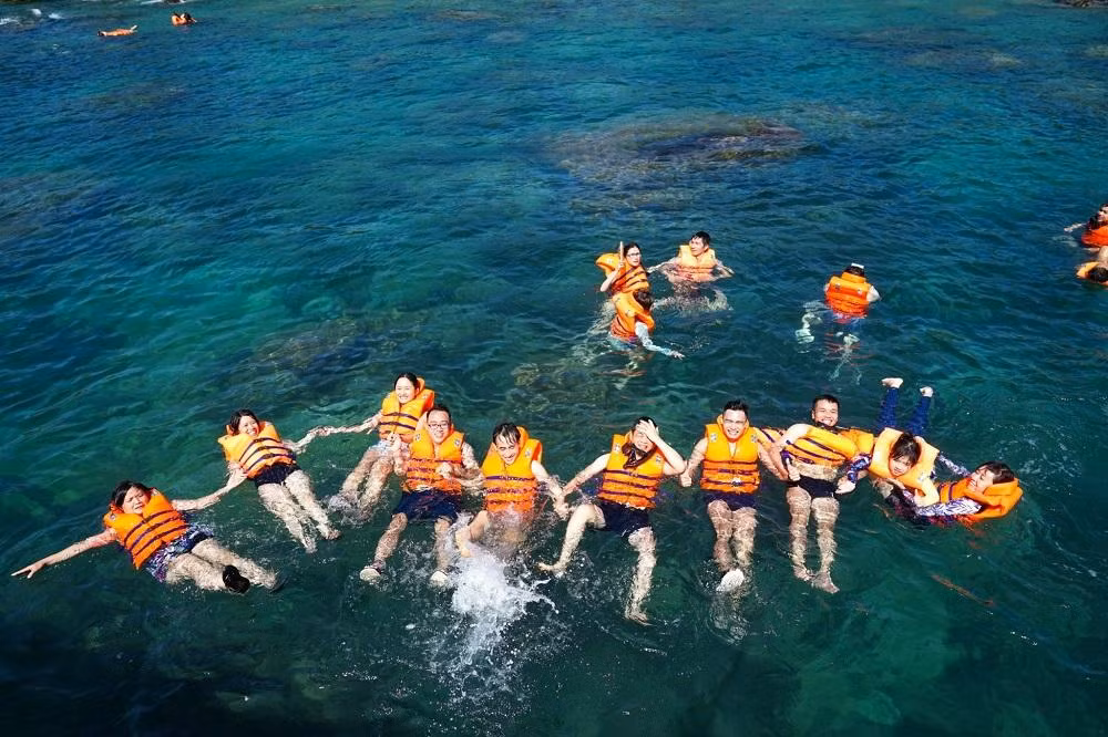Kin tour 30/4, cong ty du lich phai tu choi nhan khach