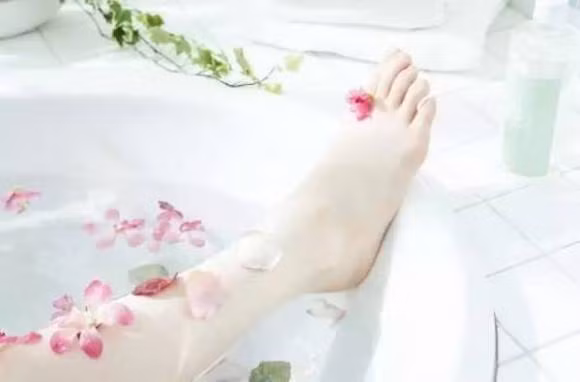 Nhin tuong ban chan vai giay, biet ngay van menh giau ngheo-Hinh-4