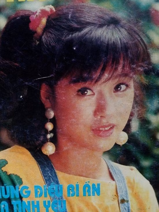  NSƯT Mỹ Duyên từng tham gia phim "Gái Nhảy" của Lê Hoàng, vai diễn cô gái làng chơi chết vì ma túy và HIV/AIDS của chị được đánh giá cao.