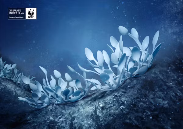 San hô bằng thìa nhựa chẳng những không đẹp như san hô thật, mà còn tiềm ẩn nhiều hiểm họa. Hãy bảo vệ môi trường biển.