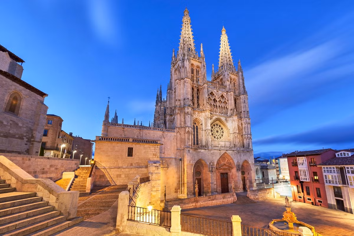 Vào năm 1984, nhà thờ Burgos đã được UNESCO công nhận là Di sản văn hóa thế giới. Ảnh: Aleteia.