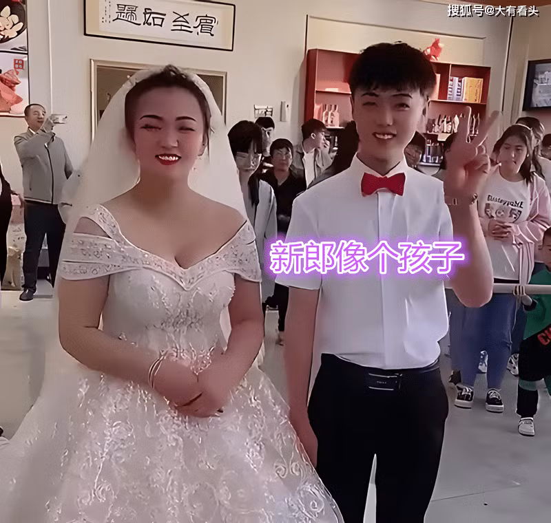 Chu re 20 tuoi vui khi cuoi duoc co dau gan bang tuoi me
