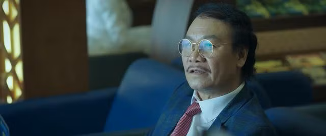 Ong trum trong Dau tri: NSND mang ham Dai ta, doi thuc gian di