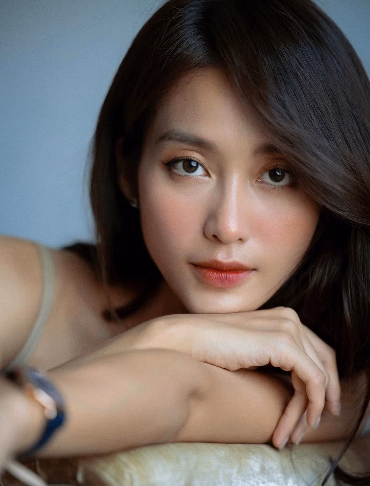 Hai ngoc nu so huu guong mat dep nhat truyen hinh Viet-Hinh-17