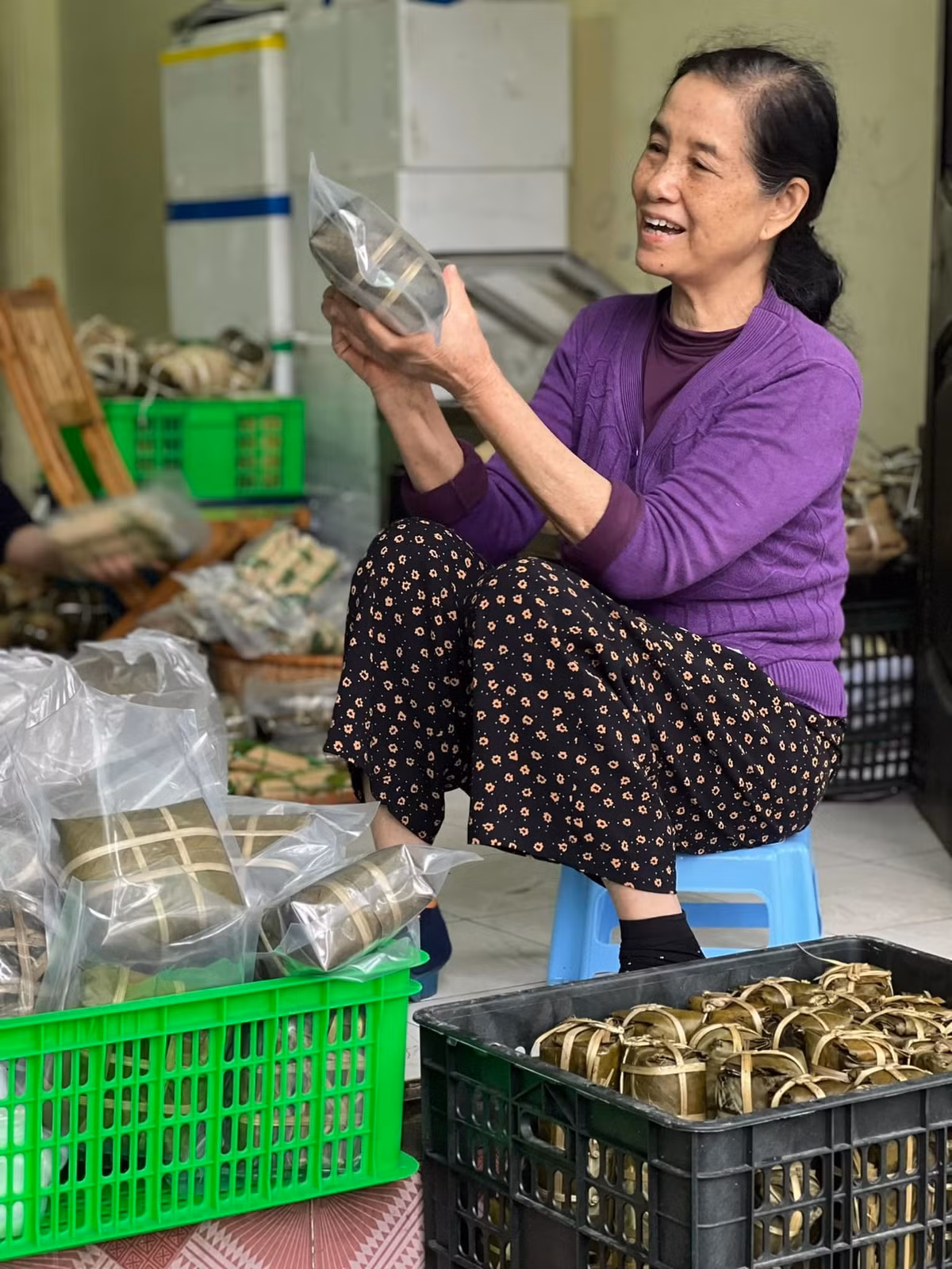 Tuoi xe chieu cua NSUT Ngoc Tan - nguoi me nong dan khac kho-Hinh-4