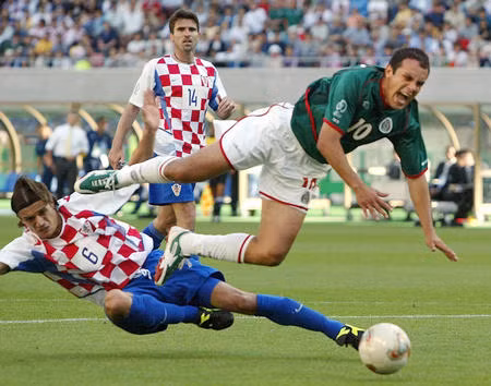 Mexico chỉ cần một trận hòa để đi tiếp, trong khi đó Croatia phải nỗ lực hết mình để kiếm được 3 điểm.