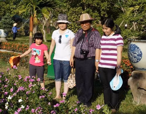 Trần Đăng Khoa trước khi detox có thân hình "tròn trịa".