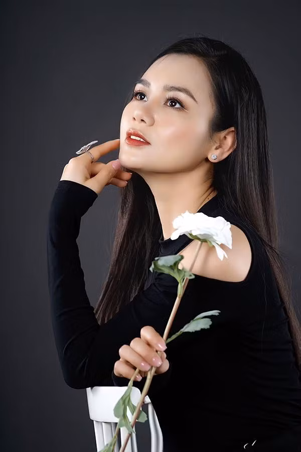 Huyen Sam hanh phuc ben chong mang quan ham Trung ta-Hinh-3