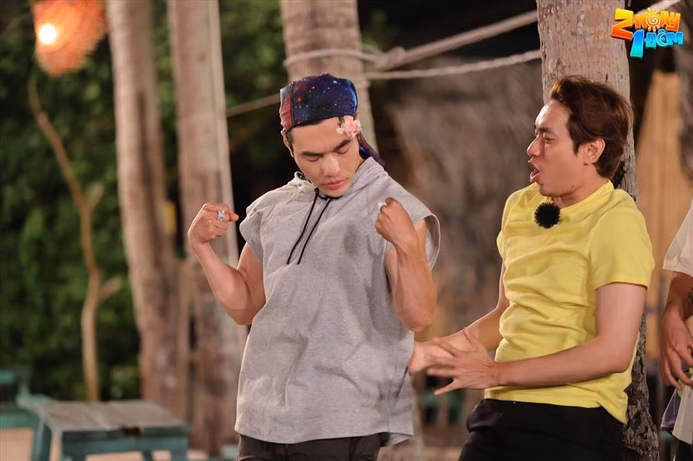 Le Duong Bao Lam: 'Livestream nhieu, den nhieu hop dong'-Hinh-2