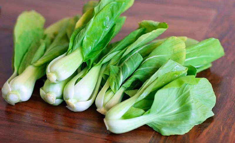 4 loai rau giau vitamin C hon ca cam chanh it ai biet