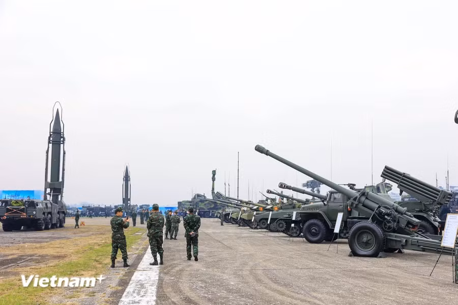 Khu vực triển lãm có tổng diện tích hơn 100.000 m2 với diện tích trưng bày trong nhà là 15.000 m2 (tăng gấp đôi so với triển lãm năm 2022). Ảnh: Hoài Nam/Vietnamplus.
