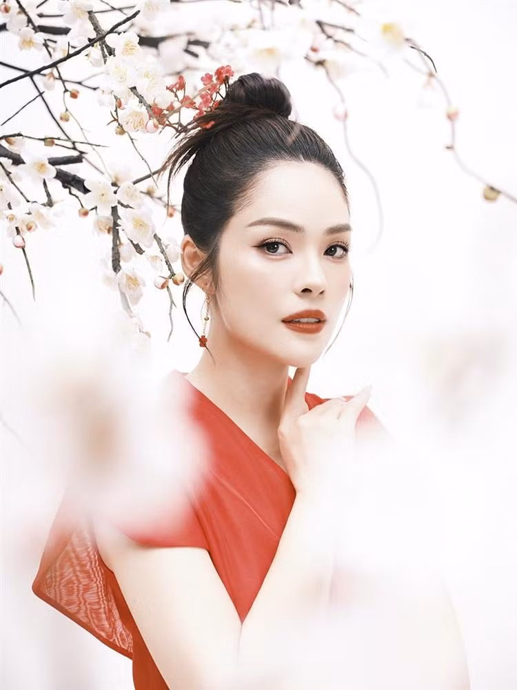 Duong Cam Lynh: 