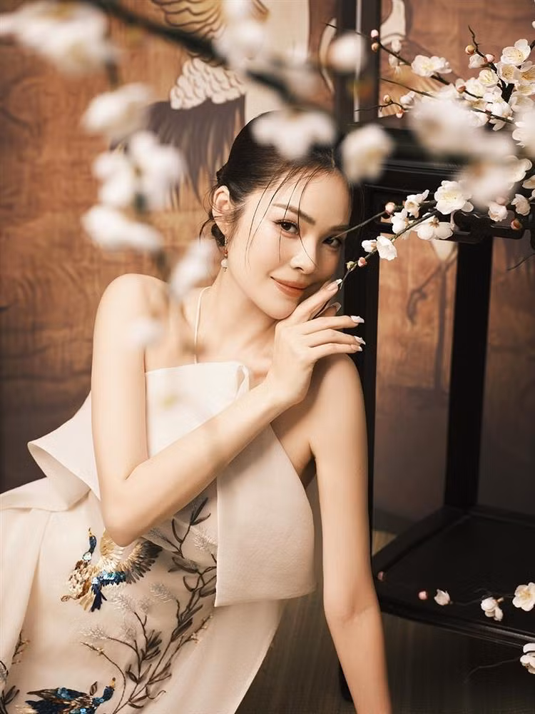 Duong Cam Lynh: 