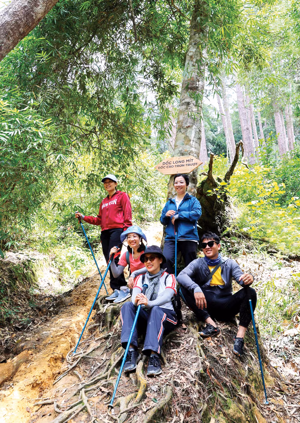 Kham pha cung duong trekking dep nhat Viet Nam, tan huong thien nhien-Hinh-2