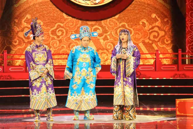 Nhan sắc Bắc Đẩu - NSND Công Lý trong suốt 20 năm Táo Quân lên sóng - Hình 19 Nhan sac Bac Dau - NSND Cong Ly trong suot 20 nam Tao Quan len song-Hinh-19