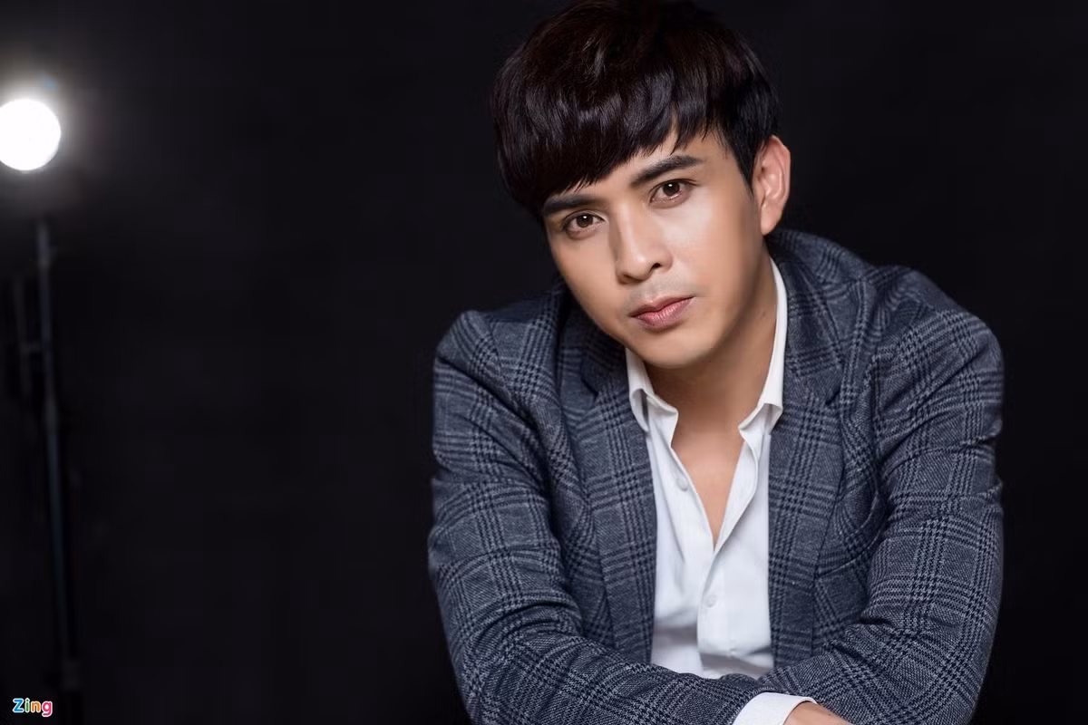 Ho Quang Hieu dang hen ho ban gai dien vien