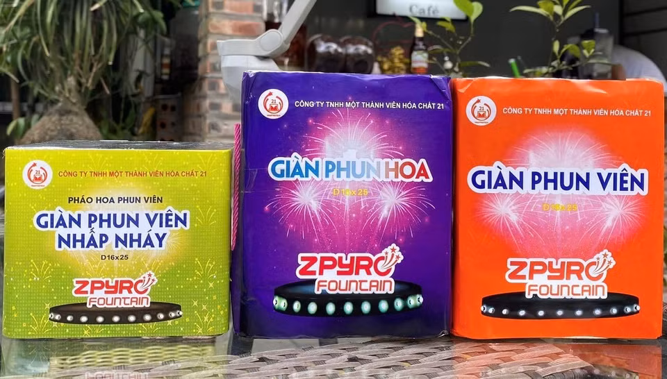 Phao hoa nha may Z121 Bo Quoc phong ha gia