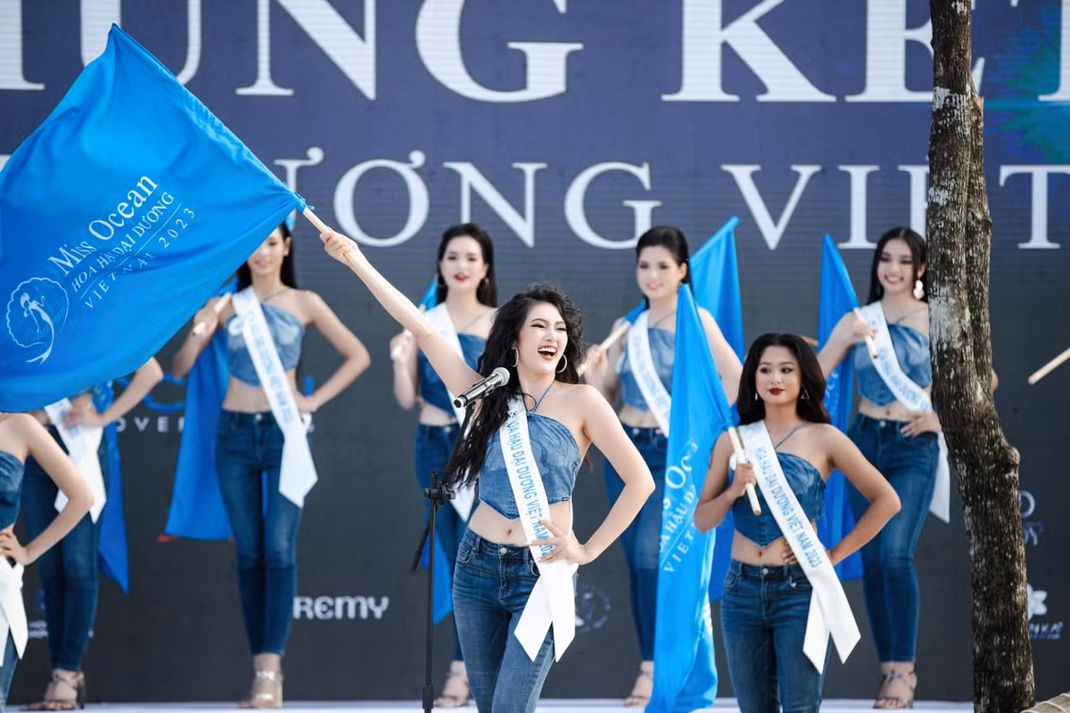 Tran Thi Thu Uyen dang quang Hoa hau Dai duong Viet Nam 2023-Hinh-5