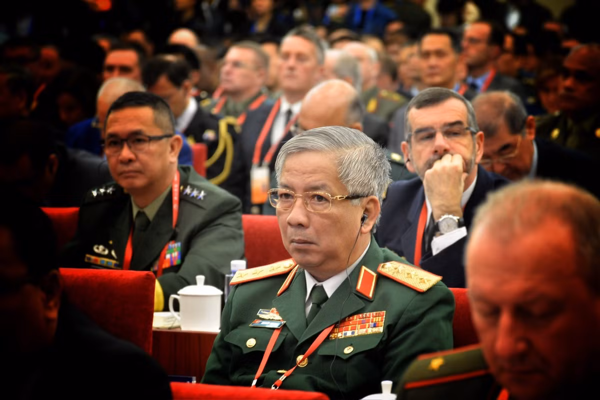 Về hưu từ năm 2021, Thượng tướng Nguyễn Chí Vịnh, nguyên Thứ trưởng Bộ Quốc phòng, đã để lại nhiều thành quả trong suốt quá trình phục vụ quân đội và đất nước. Ông cũng được công chúng yêu mến vì phong cách cương trực và không ngại nói thẳng về những vấn đề quân sự, ngoại giao phức tạp.