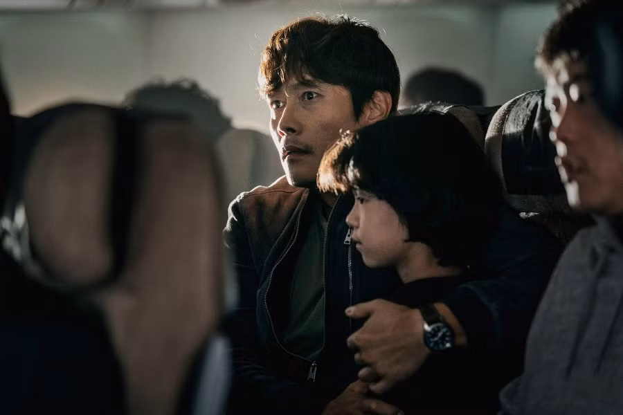 Lee Byung Hun bị điều tra thuế - Hình 2 Lee Byung Hun bi dieu tra thue-Hinh-2