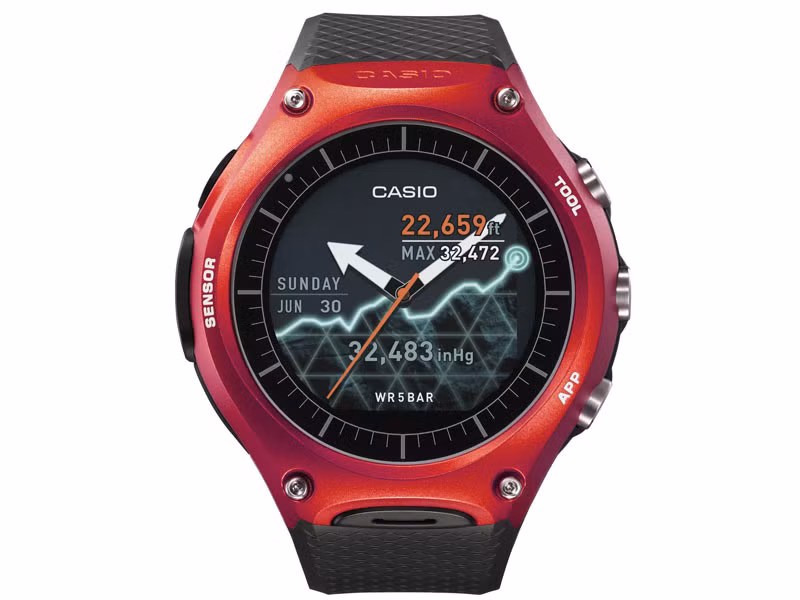 Khi sử dụng ở chế độ màn hình màu, thời lượng pin của Casio WSD-F10 có thể kéo dài tới 24 giờ hoạt động liên tục.