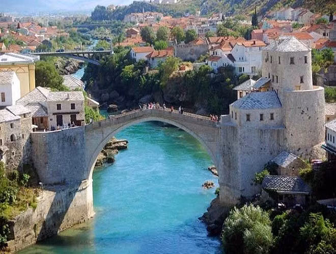 Dòng sông đẹp Neretva ở Bosnia và Herzegovina (Nguồn: Kiến thức)