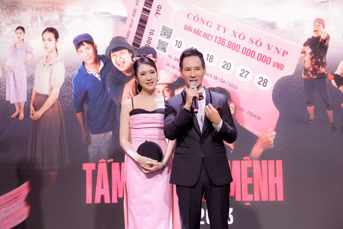Minh Ha: Bi quyet de gia dinh hanh phuc la mot tien, mot lui
