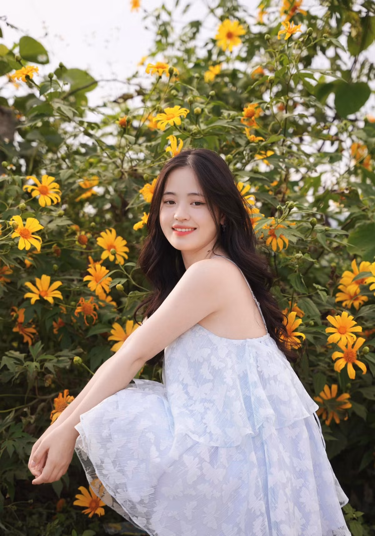 Nhan sac trong veo cua co be ban le Ha Giang-Hinh-5