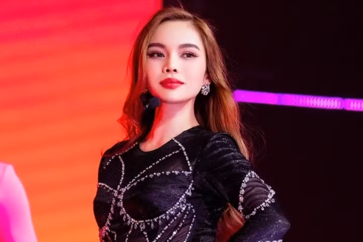 Nghe si vo mong voi Chi dep dap gio re song-Hinh-2