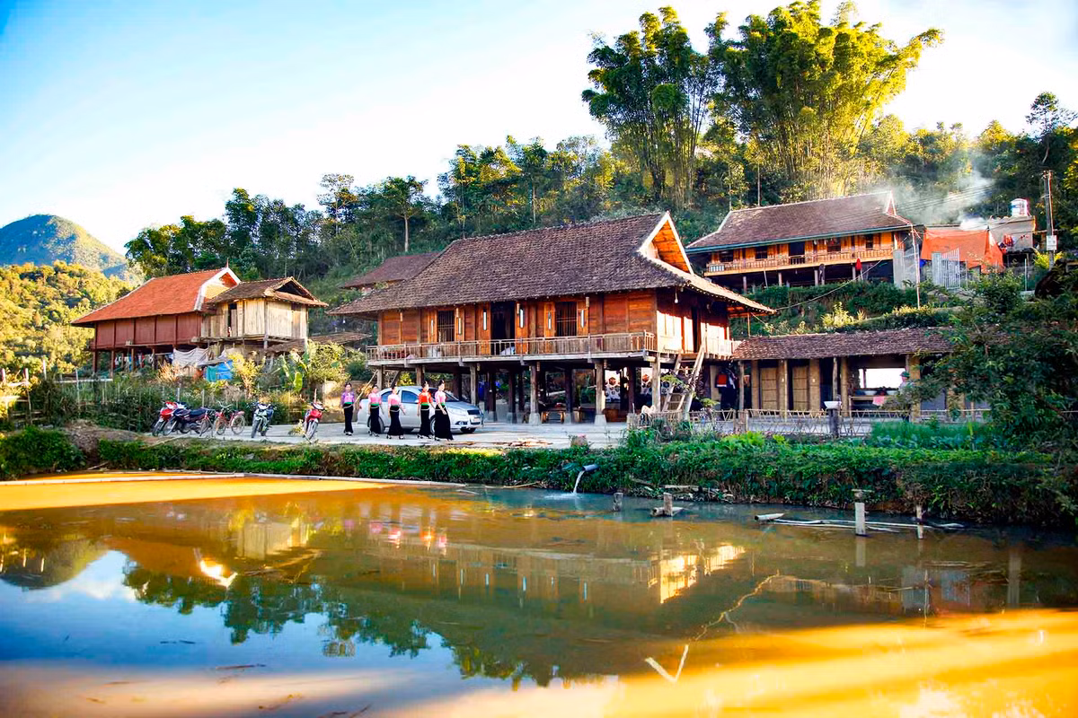 Choi dau, an gi khi kham pha Dien Bien?-Hinh-3