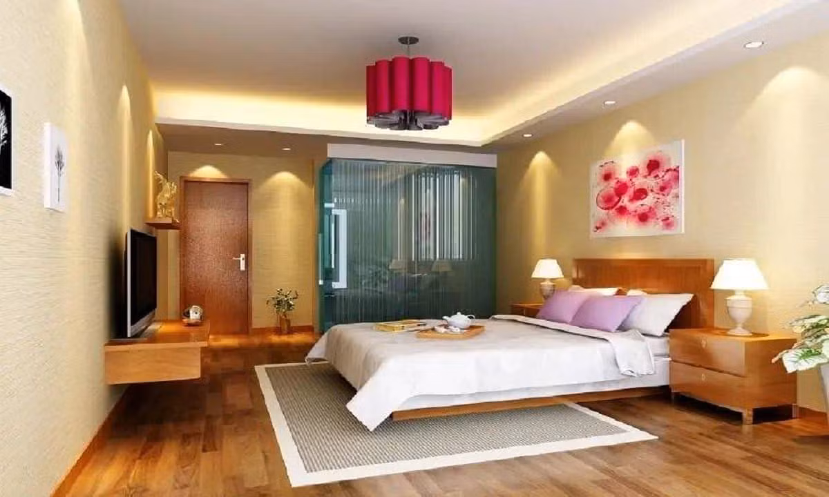 Việc trang trí phòng ngủ đúng cách sẽ giúp bạn có một giấc ngủ ngon, hạn chế nguy cơ về sức khỏe và tăng cường khả năng tập trung. Vì vậy, nên ưu tiên các màu sơn nhẹ nhàng tại không gian này; tránh các màu tối hay quá nóng.