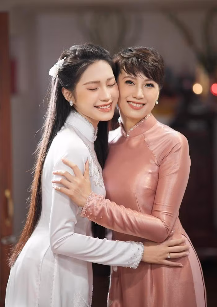 Chuc mung sinh nhat me, Doan Hai My xung ho gay chu y-Hinh-2
