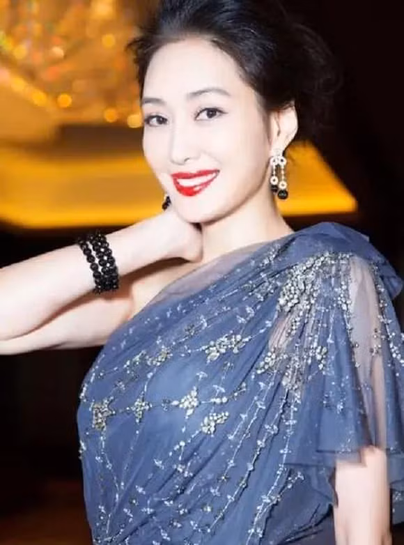 Manh Quang My trang tay vi yeu nham, doi kho hon phim-Hinh-8