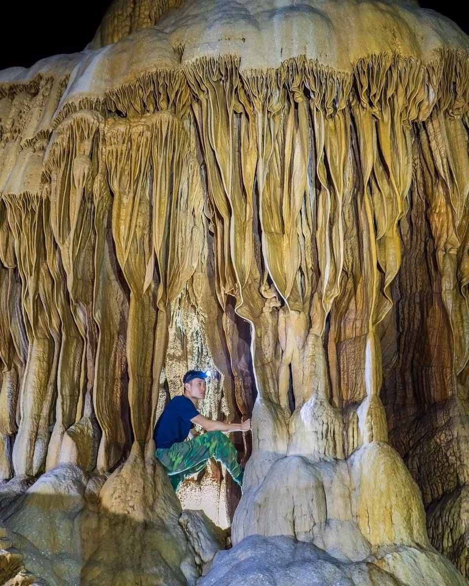 Gioi tre den Lai Chau trekking xuyen rung, an pho nhang thai tay-Hinh-8