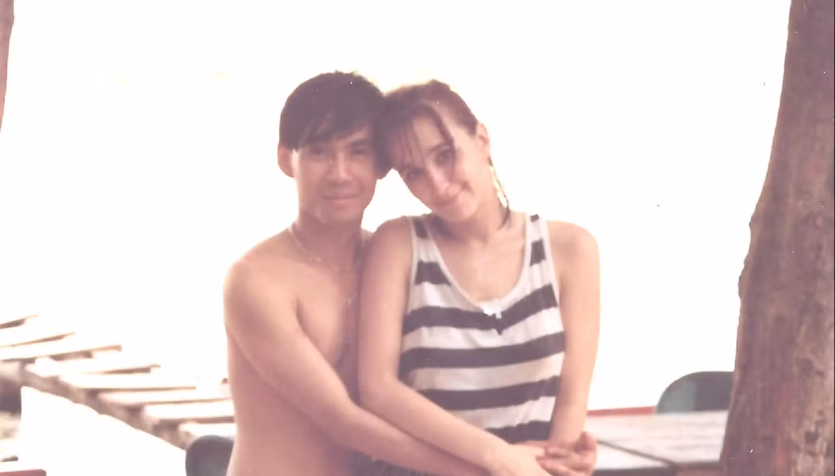 Tu bung be phuc vu, nam ca si doi doi nho 1 bai hat-Hinh-5