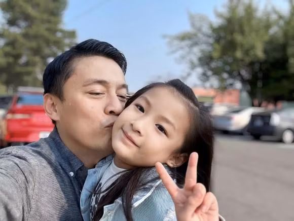 Con gai Lam Truong tro ma xinh xan, chieu cao gay sot-Hinh-5