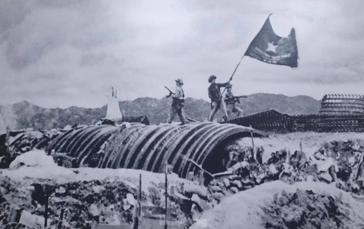 Sau 56 ngày đêm chiến đấu kiên cường, dũng cảm, sáng tạo, quân và dân ta đã làm nên chiến thắng Điện Biên Phủ "lẫy lừng năm châu, chấn động địa cầu". Thắng lợi này đã trực tiếp đưa đến việc ký Hiệp định Geneve về chấm dứt chiến tranh, lập lại hòa bình ở Đông Dương.
