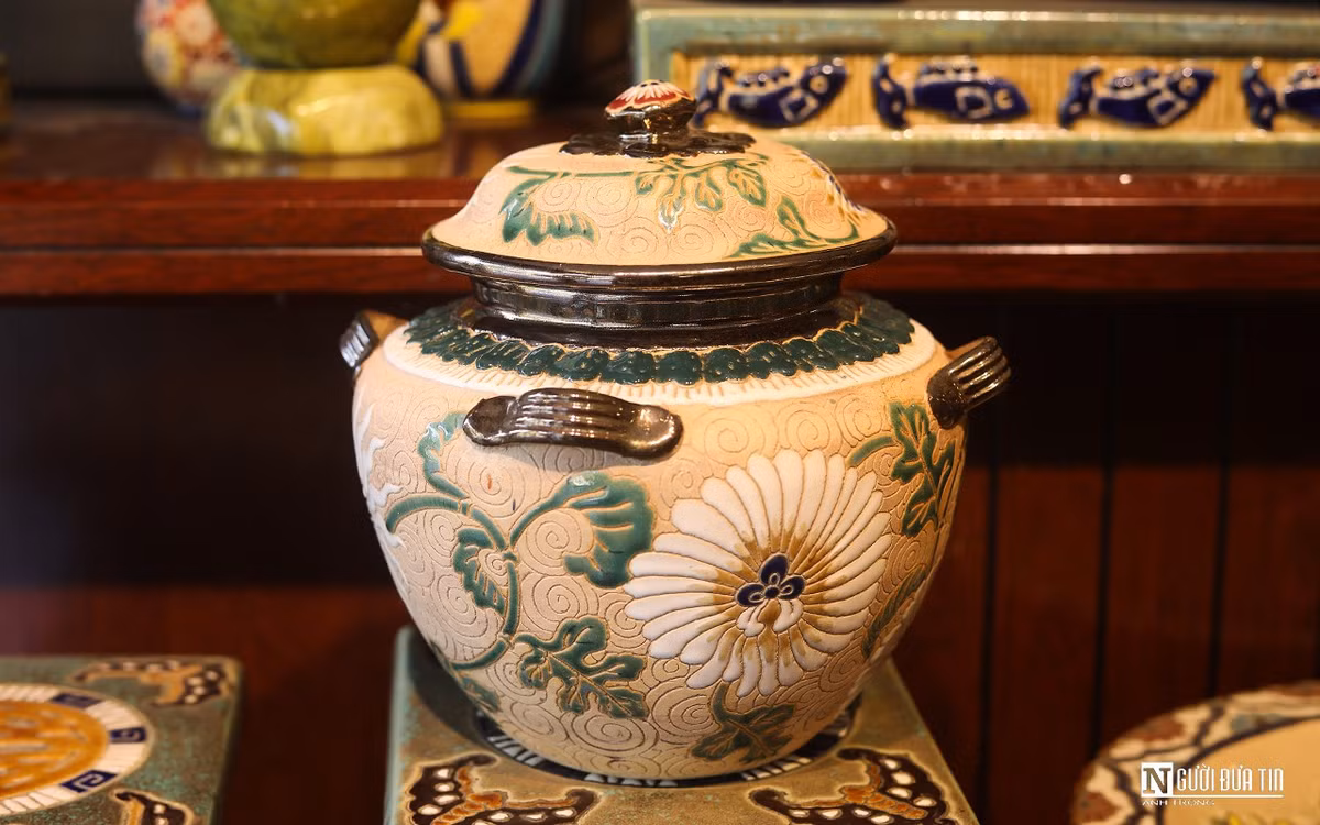 Thố gốm.