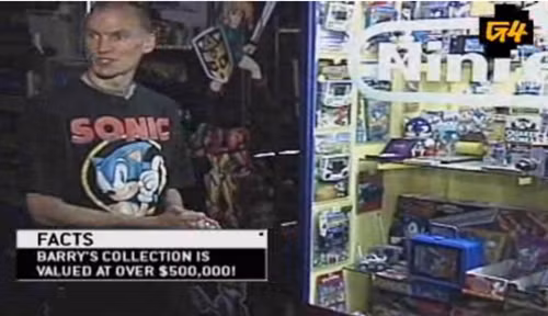  2. Máy chơi game cổ của fan cuồng Sonic the Hedgehog. Giá 500.000 USD (tương đương 11,185 tỷ đồng). Một người hâm mộ cuồng tín có tên Barry Evans đã xây dựng một “ngôi đền” để lưu trữ lại kho game ở sân sau nhà. Bộ sưu tập khổng lồ của ông có tổng giá trị đáng kinh ngạc - 500.000 USD. May mắn hơn nữa, vợ của ông cũng tôn trọng sở thích kỳ quái này của chồng. Bộ sưu tập bao gồm hàng chục bộ máy chơi game, hàng trăm đĩa, băng game và hơn 10.000 vật lưu niệm của các game nổi tiếng.