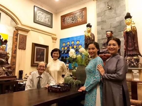 Cuoc song va nhan sac cua ba chi em nha Le Khanh hien tai ra sao?-Hinh-4