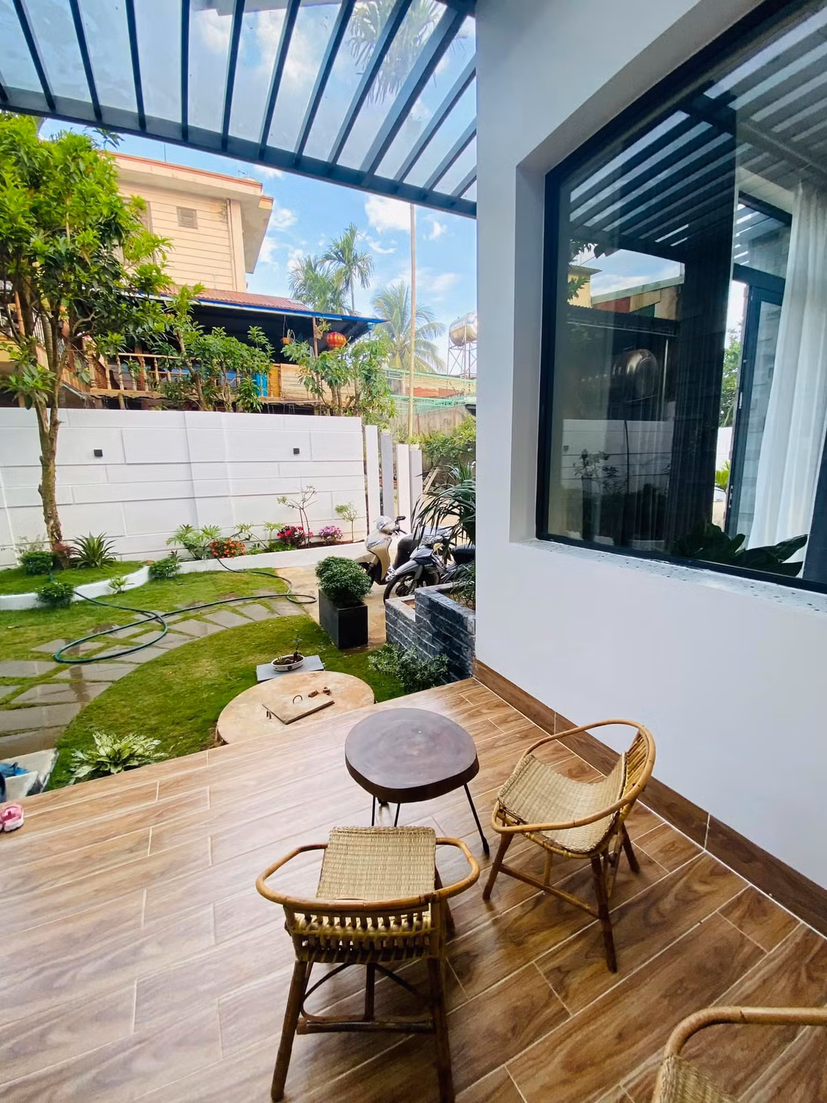 Nha mai Thai rong 170m2 o Gia Lai co vuon rau nho xinh muot mat-Hinh-20