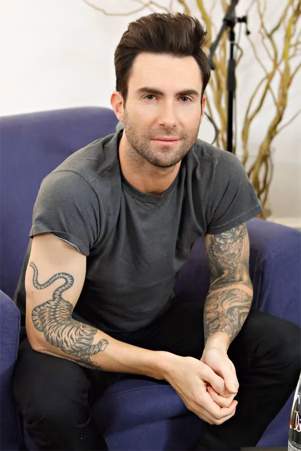 Ca sĩ Adam Levine.