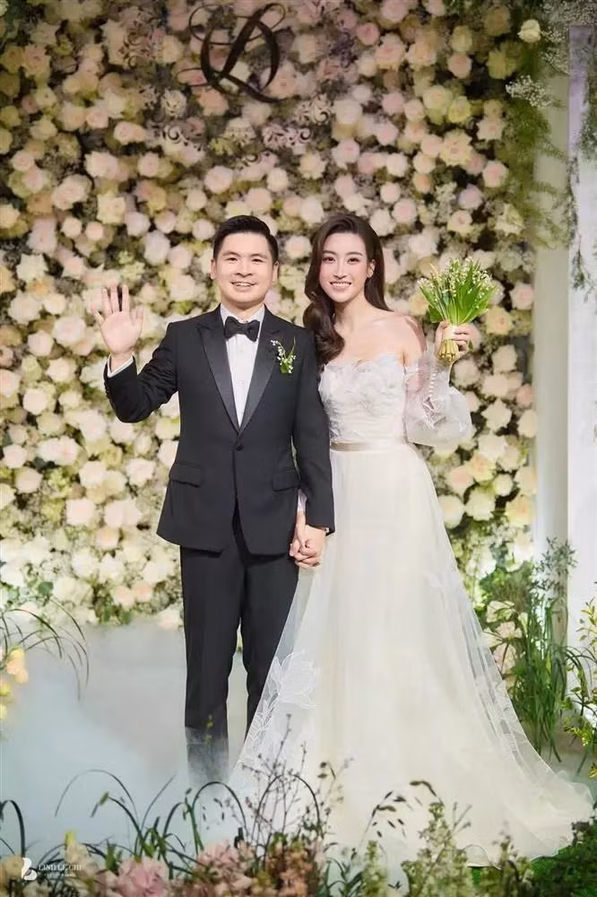 Do Vinh Quang 'ap luc' khi lam chong hoa hau Do My Linh