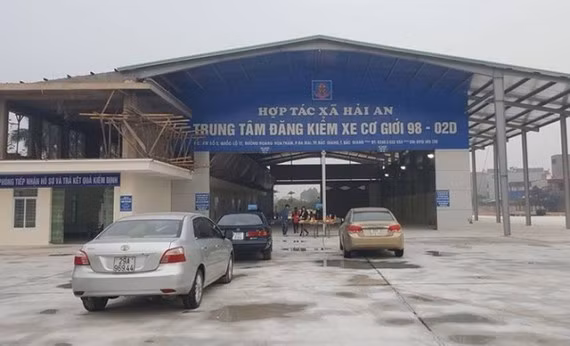 Dinh chi day chuyen kiem dinh 2 trung tam dang kiem de lot xe cu nat