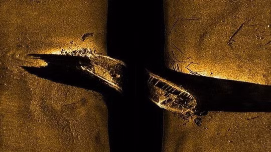 Hình ảnh siêu âm chụp tàu HMS Erebus dưới đáy biển. Ảnh: AP.