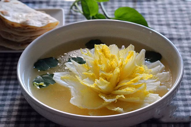 Vì sao Ung Chính xử trảm gia tộc vị quan ăn cải thảo luộc? - Hình 4 Vi sao Ung Chinh xu tram gia toc vi quan an cai thao luoc?-Hinh-4