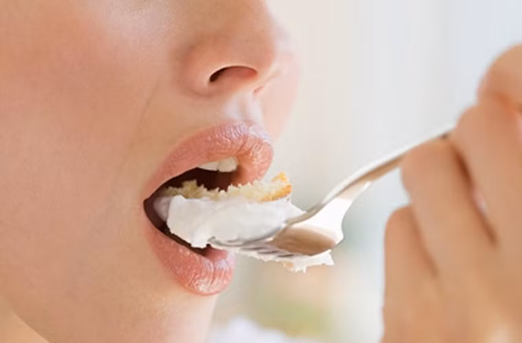 Về sức khỏe: Người sinh ngày 5/4 có thể sẽ gặp một số vấn đề liên quan đến bộ phận tiêu hóa, đường ruột. Do đó, bạn nên vạch ra chế độ ăn uống hợp lý kế hợp với chế độ luyện tập khoa học.