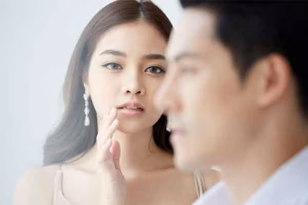 Gap lai sau 7 nam, toi duoc chong cu de nghi chuyen bat ngo